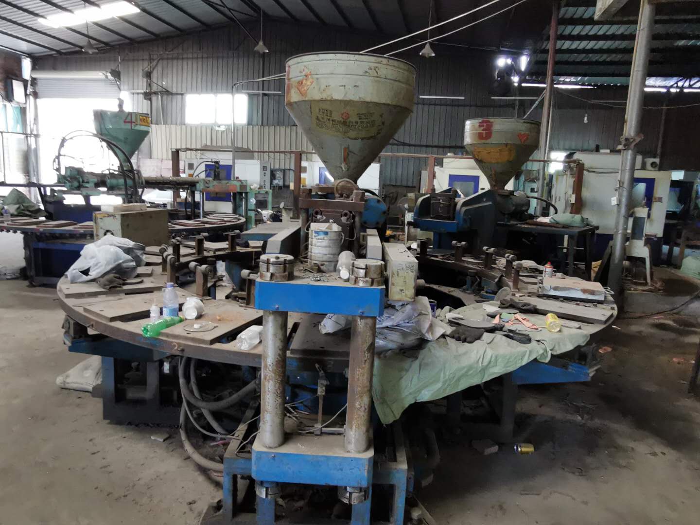 晉江盛興模具有限公司